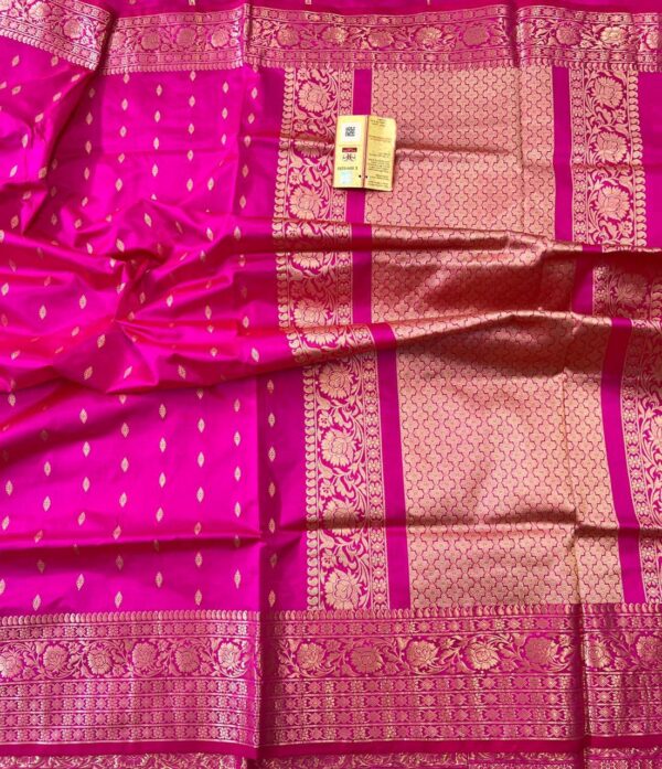 Exclusive Pure Handloom