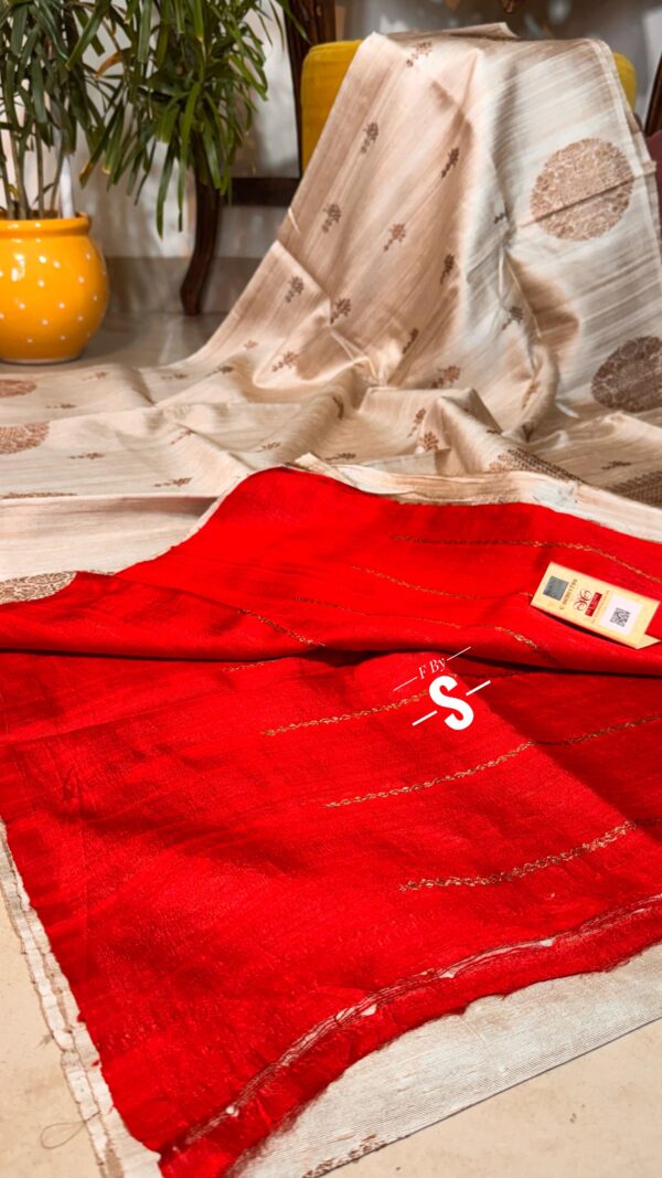Pure Raw Silk Banarasi Saree.