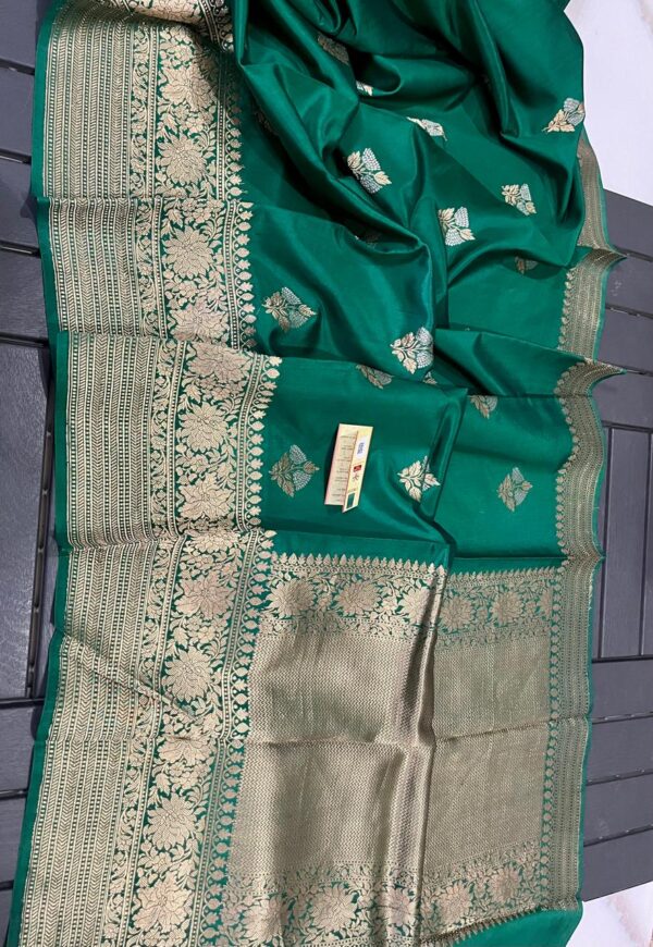 Exclusive raw mango  Handloom saree