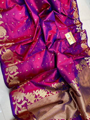 Kanjivaram all over booti
